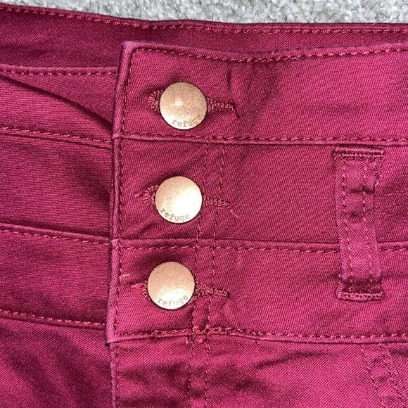 2-refuge Sexy pocket short cuffed leg 2 1-4” inseam shorts USA 8 - Picture 6 of 7